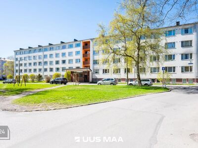 Müüa Stroomi ranna vahetus läheduses valgusküllane 2-toaline korter