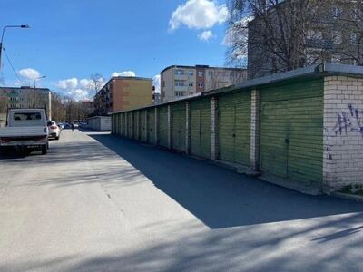 Korralik maapealne autogaraaz üldpinnaga 18,1 m2 aadressil Ehitajate tee 37A