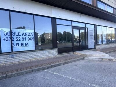 Suur müügisaal koos laoruumidega