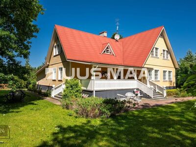 UUS PAKKUMINE! Väga privaatse ja suure kinnistuga eramu.