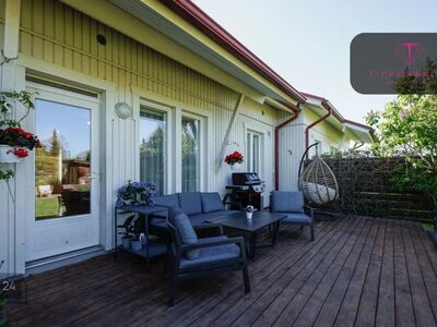 Hommikukohv terrassil, saun õhtul ja oma aed