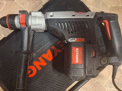 Combivasar Keyang SDS MAX HD42-7DM 1350W