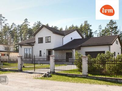 Kvaliteetne kivimaja Pärnu linna piiril!