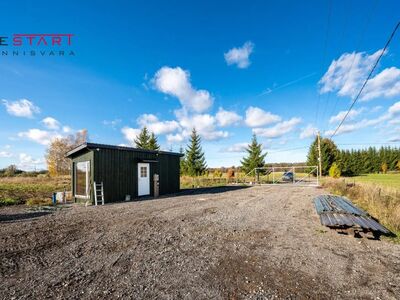 Väike maja, suur territoorium!