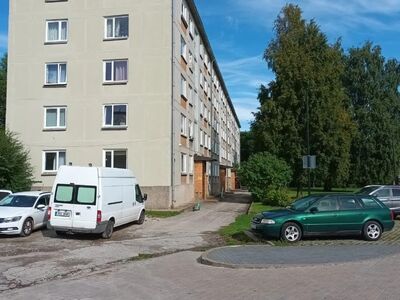 Müüa 3-toaline korter Jõhvi kesklinna lähedal