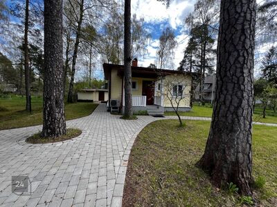 Väike hubane maja Nõmme roheluses!