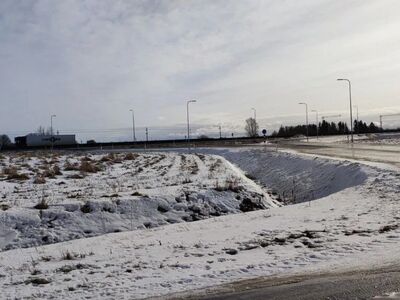 MÜÜA 1.95 ha MAAD TALLINNA RINGTEE ALGUSES!
