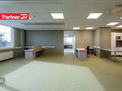 7 EUR/m² UUS HIND! BÜROOPIND SINISES ÄRIMAJAS- TASUTA PARKIMINE!