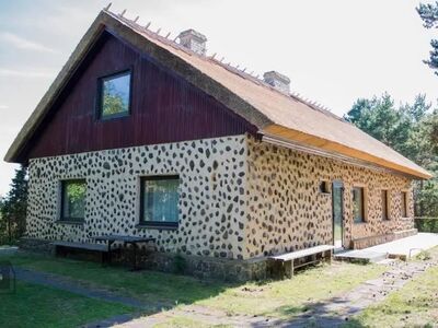 Luksuslik elamu mere kaldal