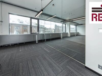 Üürile anda büroopind modernses kesklinna majas