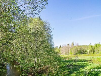 MÜÜA PRIVAATNE JÕEGA PIIRNEV ELAMUKRUNT/ UUS HIND!