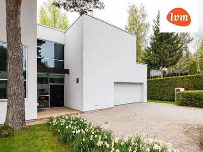 MÜÜA SUPER ASUKOHAGA LUKSUSLIK MAJA MERIRAHUS!