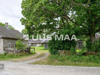 Müüa ajalooline Arsi talu Muhu saarel!