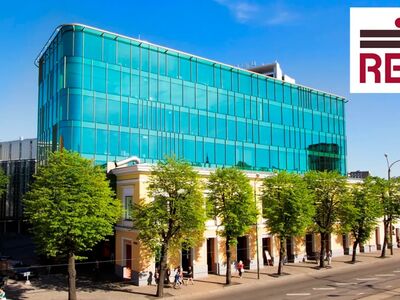 Metro Plazas Südalinnas kontor kolmele inimesele