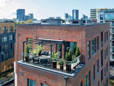 UUS PENTHOUSE MERKO MAJAS, KAHE TERRASSIGA