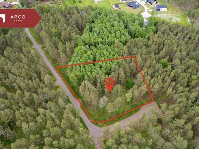 Männimetsaga elamukrunt Audru jõe ääres, Pärnu külje all