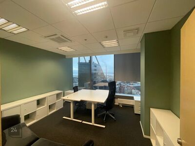 Üürile on anda 277m² büroopind Maakri Kvartalis, aadressil Maakri tn 19/1
