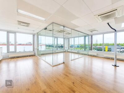 PINNAD SUURUSTEGA 52m² KUNI 162m² KÜSI LISA.