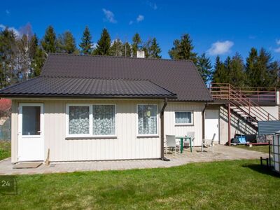 Rahulik maamaja sauna ja aiaga!