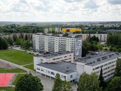 Müüa hea asukohaga 3-toaga korter Annelinnas