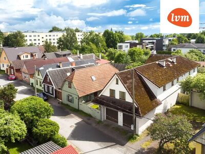 Kaks maja ühel kinnistul Rannarajoonis