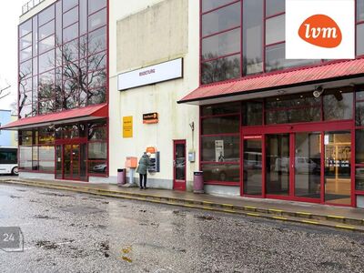 I korruse kaubanduspind kesklinnas Lepa Keskuses