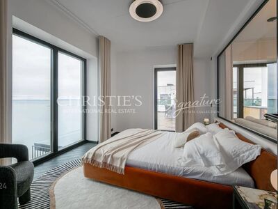 Merevaate ja suure terrassiga penthouse