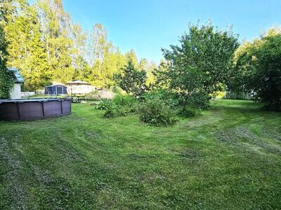 Maja ehitamise valmidusega suur krunt