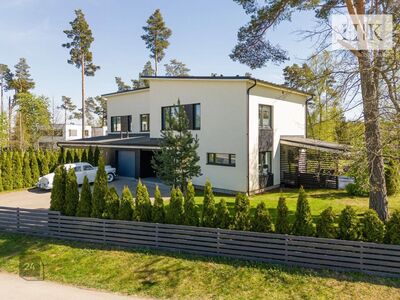 Kivimaja, kinnine garaaž, 950m2 aed!