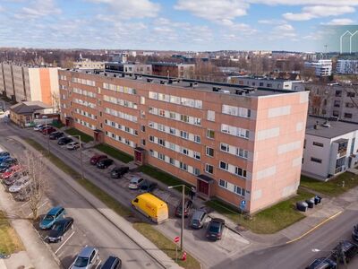 Avar 3-toaline korter kesklinna vahetus läheduses!