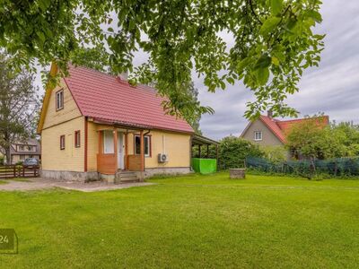Hea asukoht, järv lähedal, avar kinnistu!