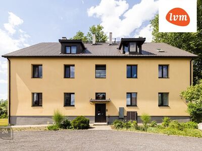 Müüa väga hea asukohaga renoveeritud majas 2-toaline korter!
