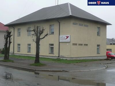 3 KUU TASUTA AASTASE LEPINGU PUHUL!  
Üürile anda büroopind, üldpind 33,8 m², Jõhvi kesklinnas