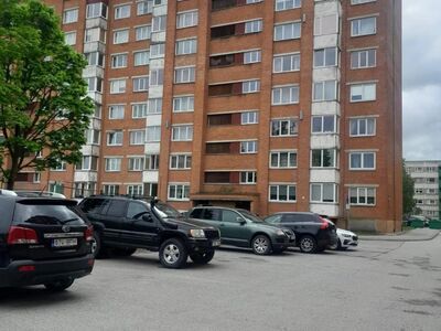 Продаётся 3-комнатная квартира в Кохтла-Ярве, Ахтмеска�