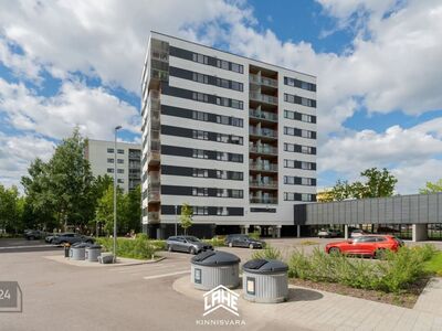 Merevaatega, 9-nda korruse korter !