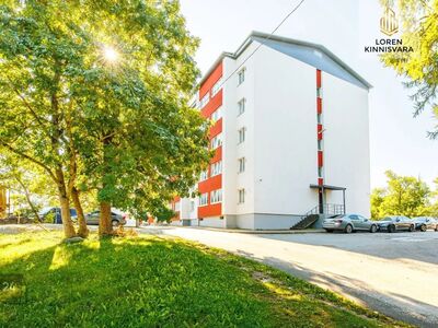 MÖBLEERITUD KORTER KLAASITUD RÕDU JA PARKIMISEGA