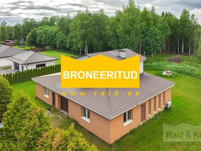 RUUMILAHENDUS

Maja suletud netopind on 184,7 m²
