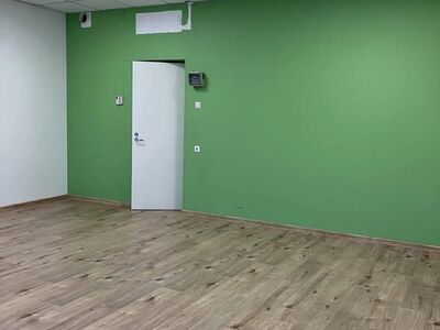 Renoveeritud bürooruum