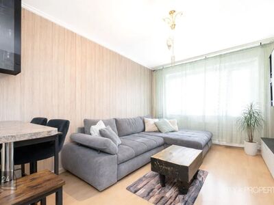 KORTER

Müüa 64,8 m² suurune 4-toaline korter, mis asub 9-korruselise paneelmaja 1