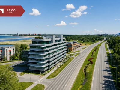 MEREVAATEGA KORTER 73 M² PRIVAATSE KATUSETERRASSIGA
