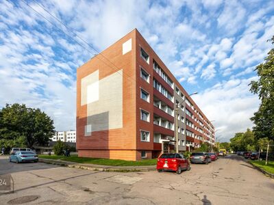 3-toaline kahe rõduga korter