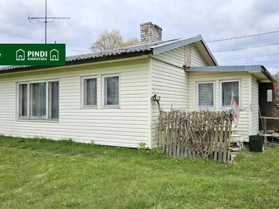 Müüa kinnistu, millel asuvad põhjalikku renoveerimist vajavas seisukorras majake, kuur, kelder ja