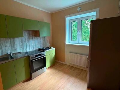 Esimene makse: 1 kuu ettemaks, garantiiraha ning maakleritasu