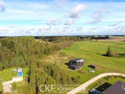 LINNALÄHEDANE SUUR METSAGA KINNISTU!