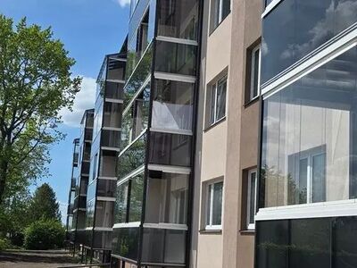 Renoveeritud kortermaja
Müüa osaliselt möbleeritud 2-toaline, valgusküllane korter Kruusa 1a kor