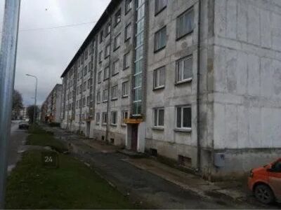 Oksjon, 4 tuba: Kunda, Mäe tn 12-38