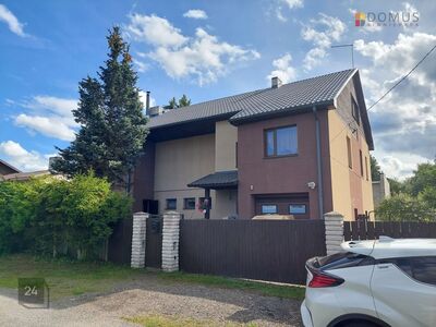 Saue linnas vaiksel tänaval müügis suurem elumaja