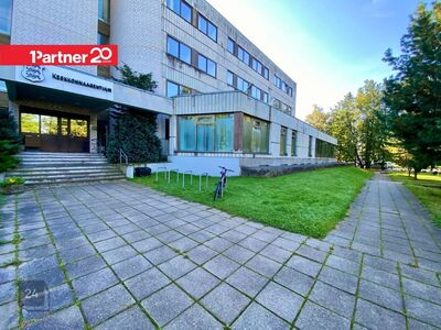 MÖBLEERITUD BÜROO KRISTIINES