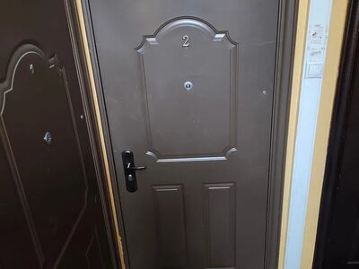Oksjon; 3 tuba, Kohtla-Järve, Pärna 21-2,