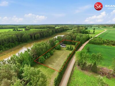 KINNISTU JÄRVE ÄÄRES